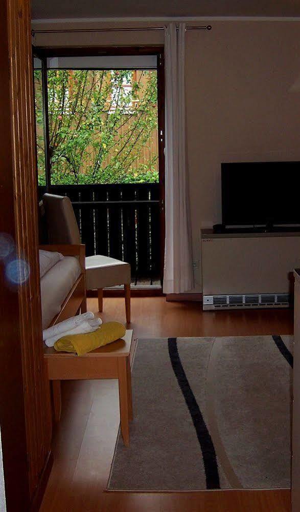 East Park Apartments Baumkirchner Str 18 München Buitenkant foto